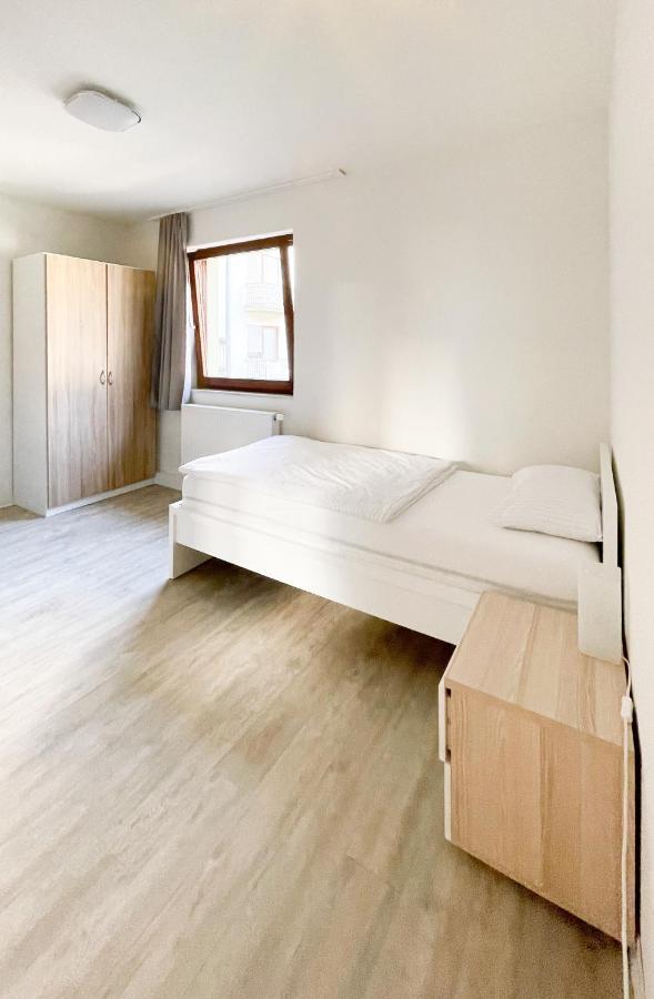 Traumhaftes Privatzimmer In คาร์ลสรูเฮอ ภายนอก รูปภาพ